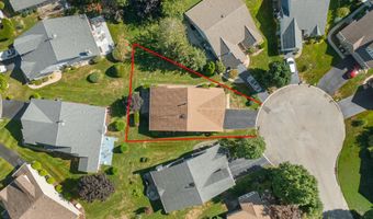 11 Nautical Ct, Bayville, NJ 08721