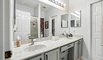 1271 Timberland Dr, Woodlawn, OH 45215