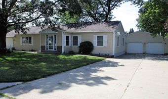 622 Center St, Alden, IA 50006
