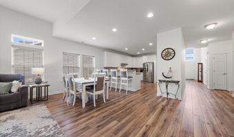 21 AURORA Cir, Barnegat, NJ 08005