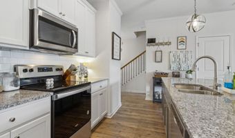 5508 Garens Way, Flowery Branch, GA 30542