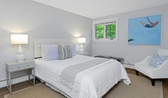 3 Andrews Dr, Darien, CT 06820