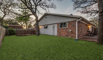 2712 Scenic Hills Dr, Bedford, TX 76021