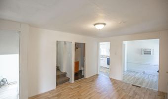 125 S Heckart St, Algona, IA 50511