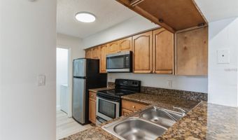 241 AFTON Sq 102, Altamonte Springs, FL 32714