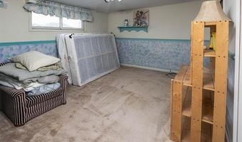 130 Delta Dr, Algonac, MI 48001