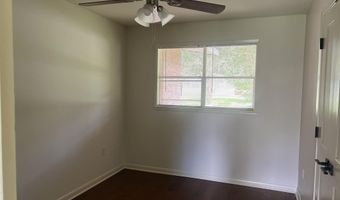 8082 Sholar Dr, Baton Rouge, LA 70809