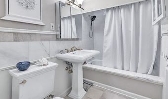 80 Cartright St Pha, Bridgeport, CT 06604