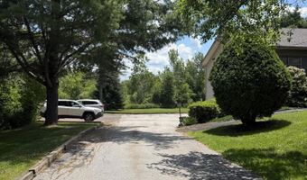363 Mount Hope Ave, Bangor, ME 04401