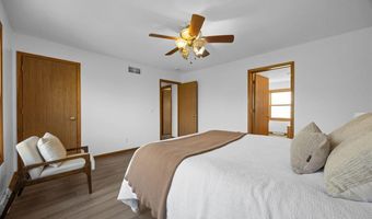 13294 212th Ave, Anamosa, IA 52205