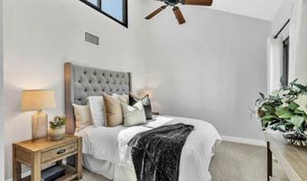 2277 Caminito Pescado 75, San Diego, CA 92107