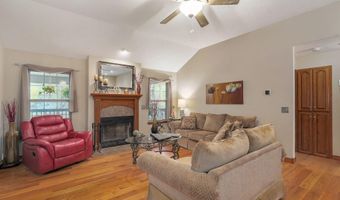 19402 Lawrence 2078, Ash Grove, MO 65604