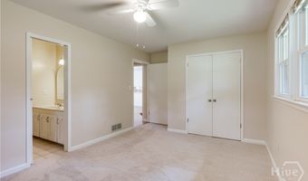 110 Pioneer Dr, Athens, GA 30605