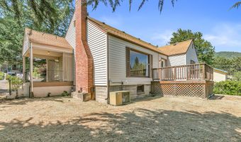 775 Forest St, Ashland, OR 97520