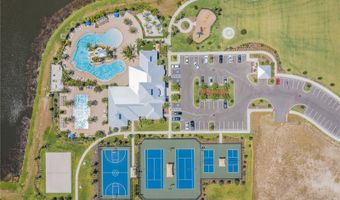 6331 VOYAGERS Pl, Apollo Beach, FL 33572