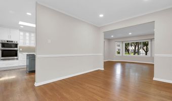 1701 GLASTONBERRY Rd, Potomac, MD 20854