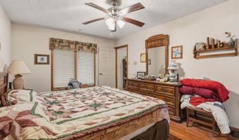 3715 Henderson Rd, Batesville, MS 38606