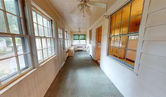 808 W South St, Ahoskie, NC 27910