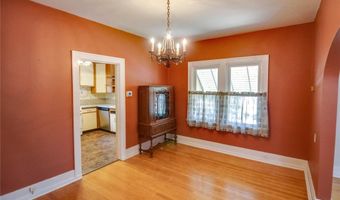 301 E 7th St, Alton, IL 62002