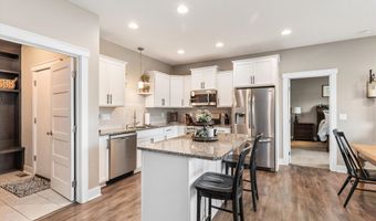 1020 Baileys Grove Dr, Adel, IA 50003