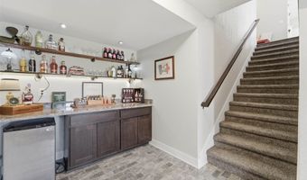 1404 S 10th St, Adel, IA 50003