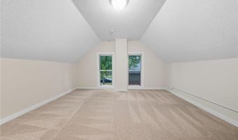 527 Harrison St, Anoka, MN 55303