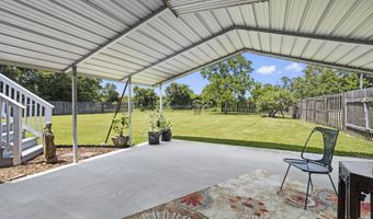 866 Washington St, Bay St. Louis, MS 39520