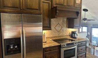 17532 Red Oak Way, Athens, AL 35611