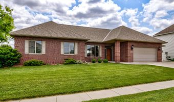 2608 Cottonwood Rd, Ames, IA 50014