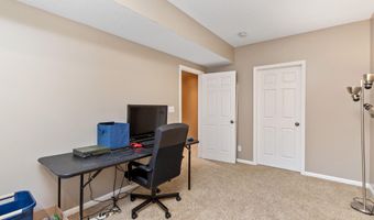 2609 Somerset Dr, Ames, IA 50010
