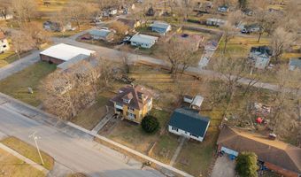 411 E Walker St, Ash Grove, MO 65604