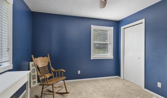 86 Carl Dr NE, Ada, MI 49301