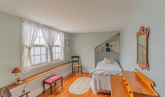 1475 Washington St, Bath, ME 04530