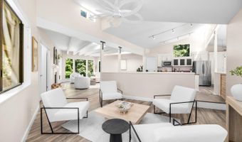 321 Valencia Rd, Aptos, CA 95003