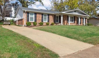 309 Quinnmoor Dr, Ballwin, MO 63011