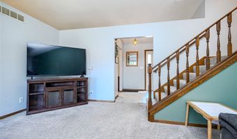 417 NW Greenwood St, Ankeny, IA 50023