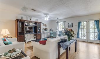4250 1st Ave, Bay St. Louis, MS 39520
