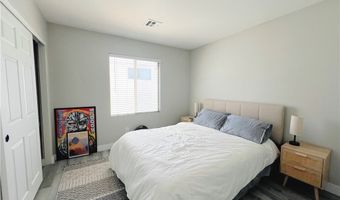10023 Canyon Hills Ave, Las Vegas, NV 89148