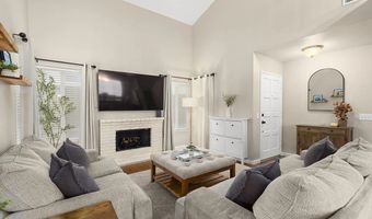 2217 Charise St, Escondido, CA 92025