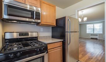 214 N GEORGE MASON Dr 214-4, Arlington, VA 22203