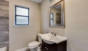 119 Chris Ct, Alvarado, TX 76009