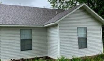 706 S 5th St, Augusta, AR 72006