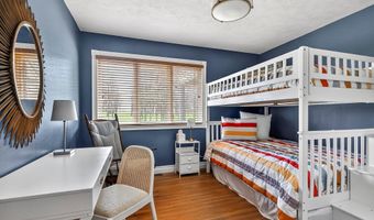 775 E 505th Rd, Aldrich, MO 65601