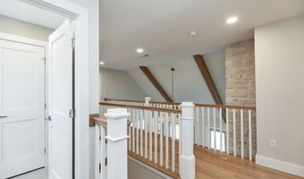 14 Overlook Cir, Auburn, NH 03032