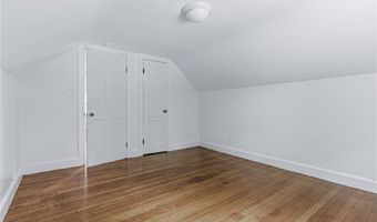 8 Angela Ct, North Providence, RI 02904
