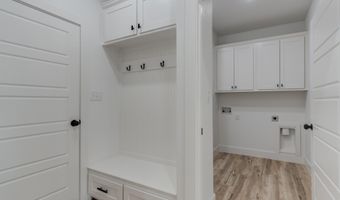 407 Ave M, Abernathy, TX 79311