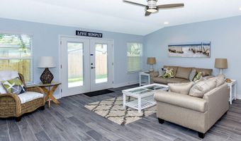 707 AMBERJACK Ln, Atlantic Beach, FL 32233