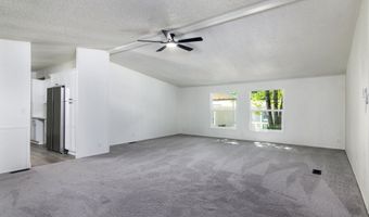 14849 S APPLETON Dr 161, Oregon City, OR 97045