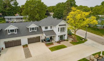 171 Linden Dr. A, Arnolds Park, IA 51331
