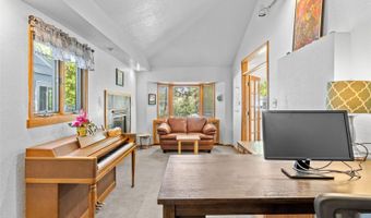 1732 Lansing St, Aurora, CO 80010